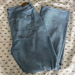 American Eagle 90s bootcut jeans